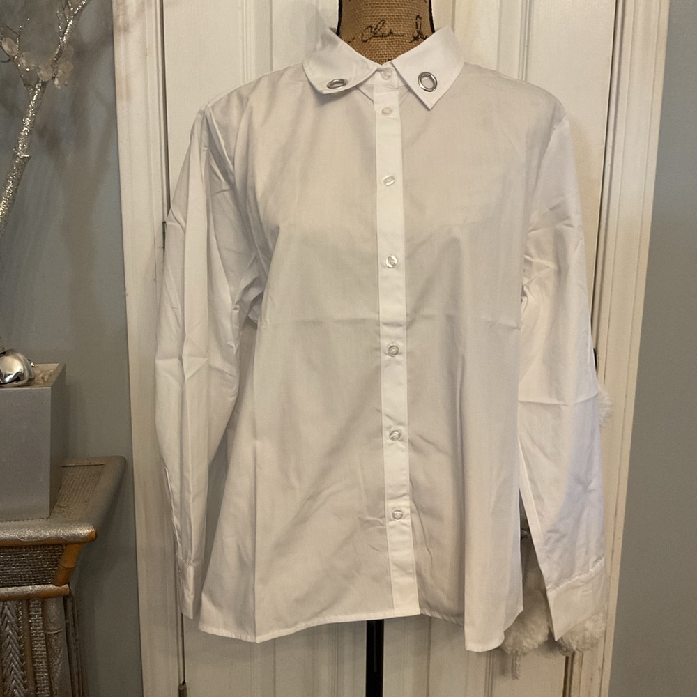 Grommet Collar Shirt - Picture 6 of 9